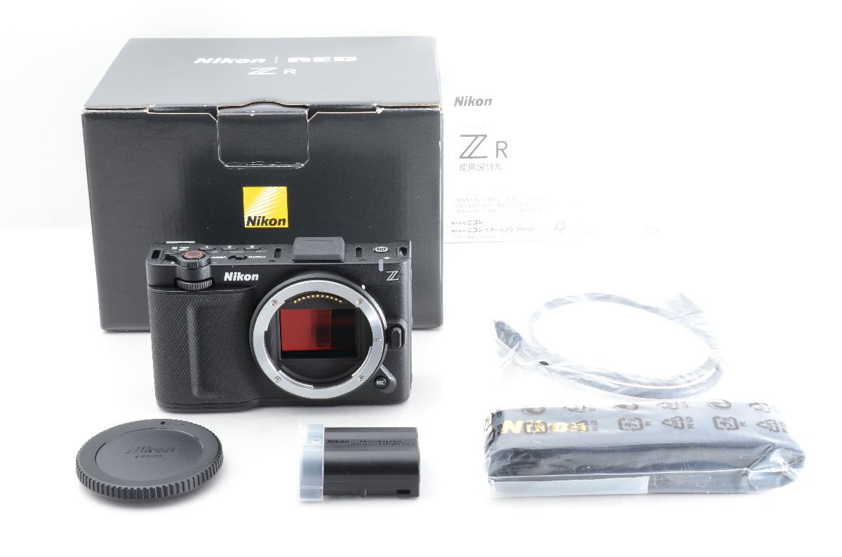 #C538 ★ショット数”６１１２”回 新品級！★Nikon ZR ボディ ニコン