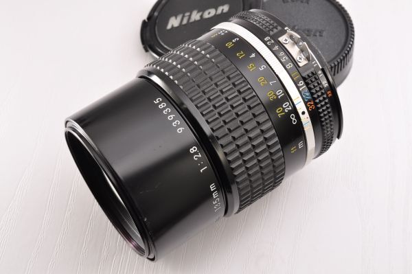 Nikon Ai-S NIKKOR 135mm F2.8　135/1:2.8　ニコン　AISニッコール　MFレンズ　#3055