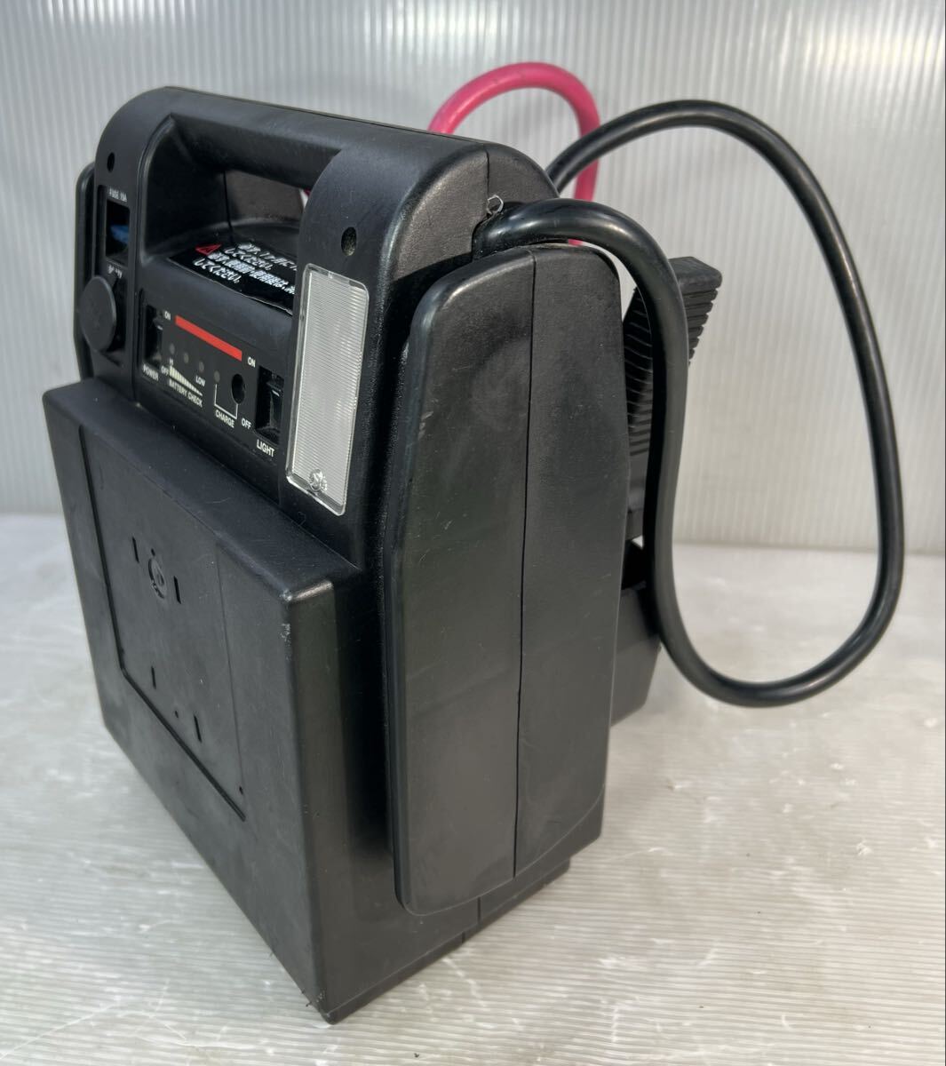 Meltec SG-6000 12V ポータブル・バッテリー・ブースター（エンジンスターター）中古品