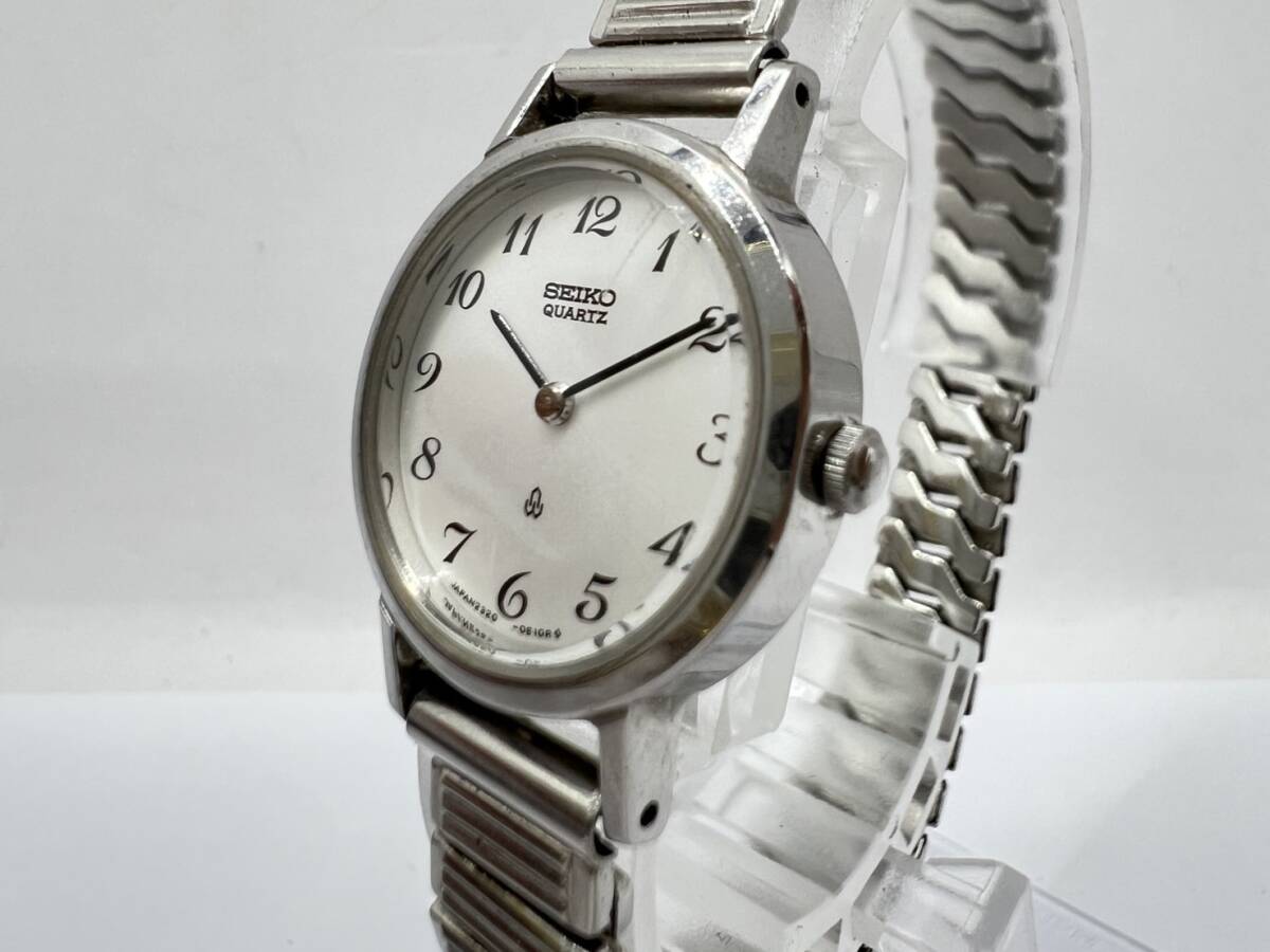 ■B) SEIKO セイコー レディース腕時計 2320-0060 シルバーカラー クォーツ ホワイト文字盤 未動作確認 B8H0407