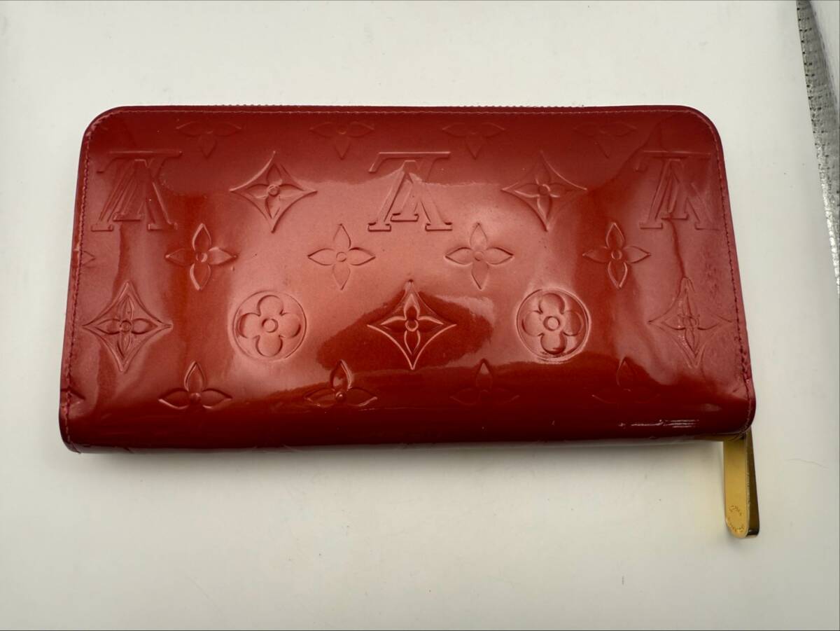 【1円スタート】Louis Vuitton ルイ・ヴィトン エナメル モノグラム・ヴェルニ 長財布 CA1153