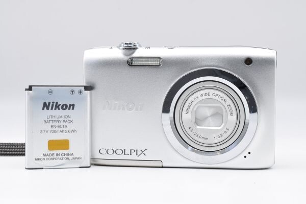 Nikon COOLPIX A100 ニコン デジカメ シルバー 動作品 良品 #aa0485