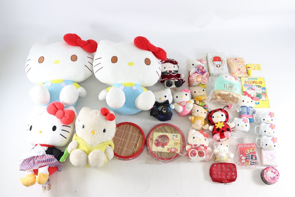 【大量まとめ】HELLO KITTY ハローキティ マイメロ サンリオ ぬいぐるみ 腕時計 カップ エコバッグ 絵本 等他含む まとめ売り 6359-KF