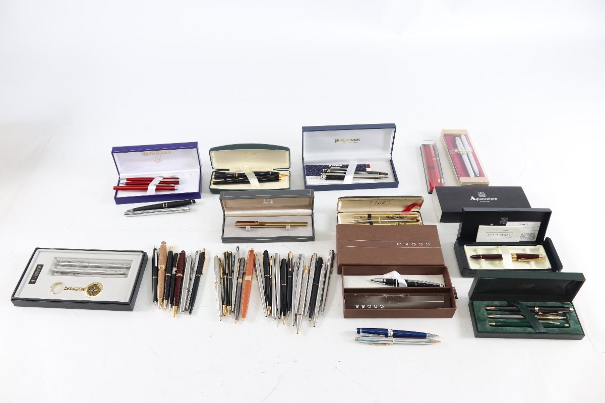 【大量まとめ】PARKER/CROSS/PILOT/WATERMAN 等他含む ボールペン シャープペン 万年筆 筆記用具 文房具 まとめ売り ケース付き有 6399-KF