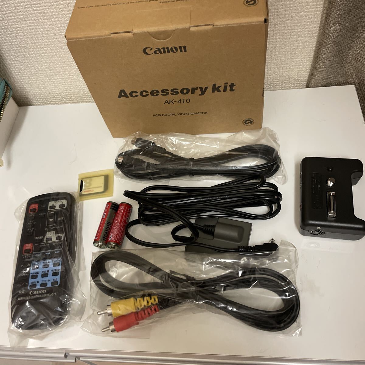 Canon ビデオカメラ用アクセサリーキット「AK-410」