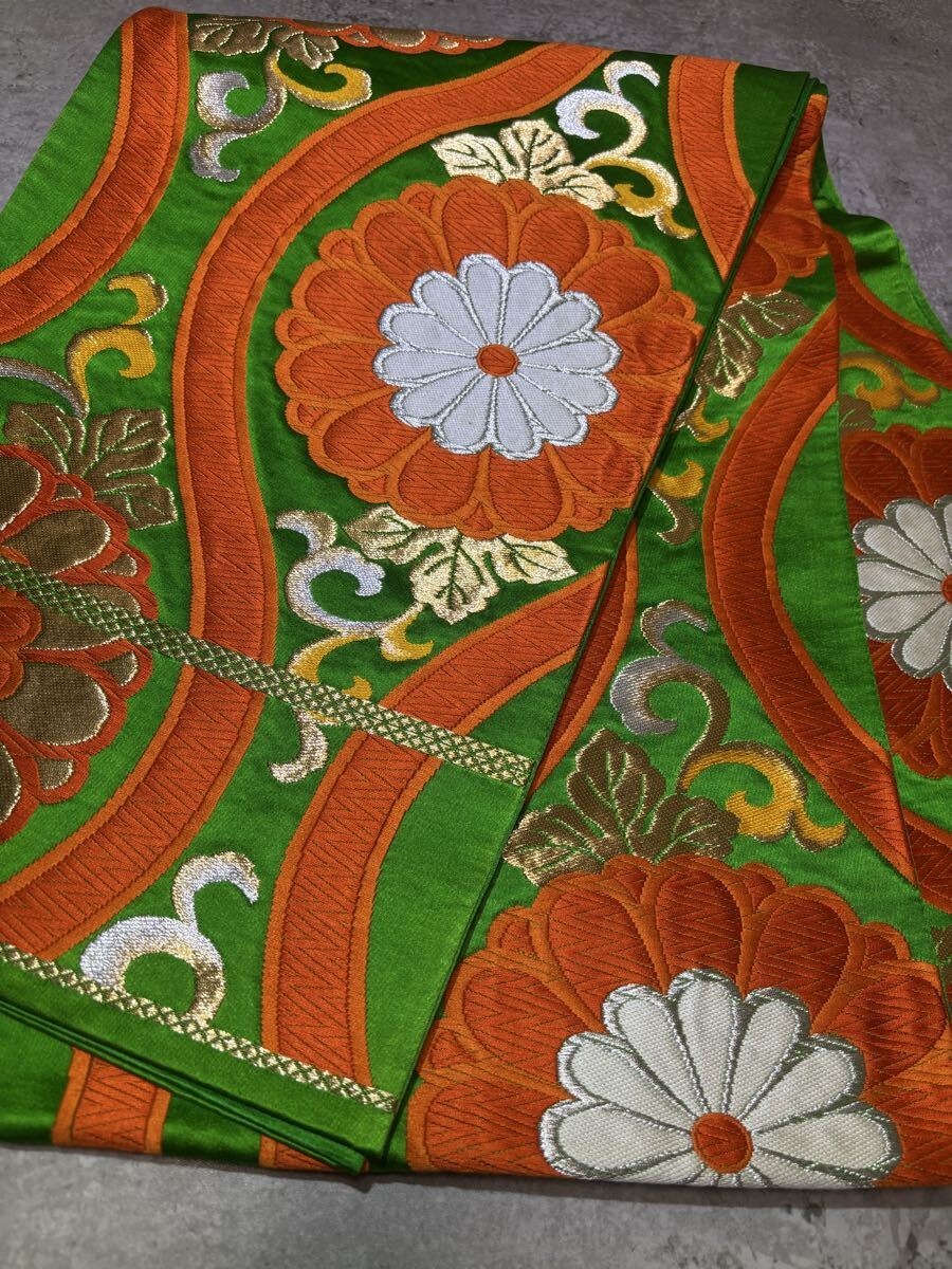 袋帯　正絹　立涌　菊　花　華　唐草　六通柄　緑色　着物　和服　和装　リメイク　ハンドメイド　生地　衣装　百貨店　高級