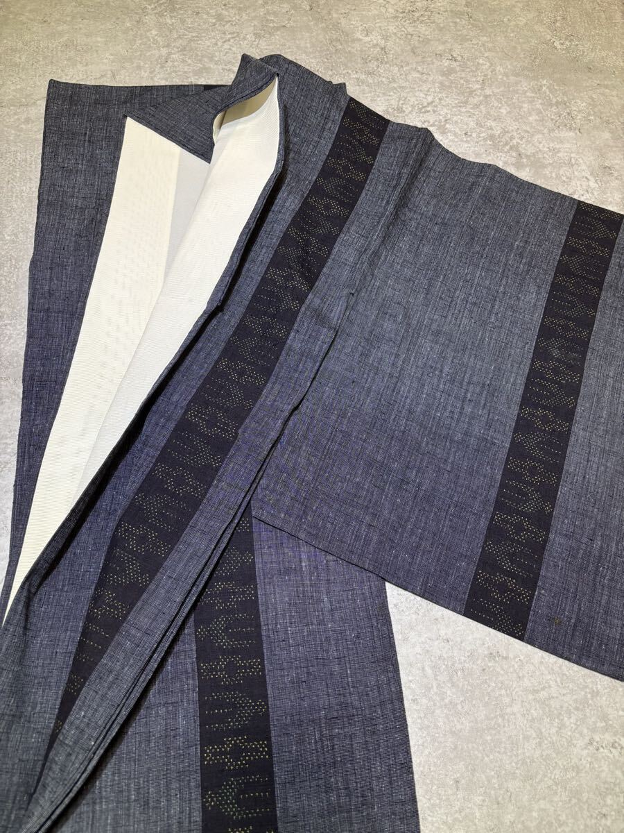 紬　正絹　単衣　鳥　縦縞模様　青灰　着物　和服　和装　リメイク　染め替え　ハンドメイド　生地　衣装　百貨店　高級