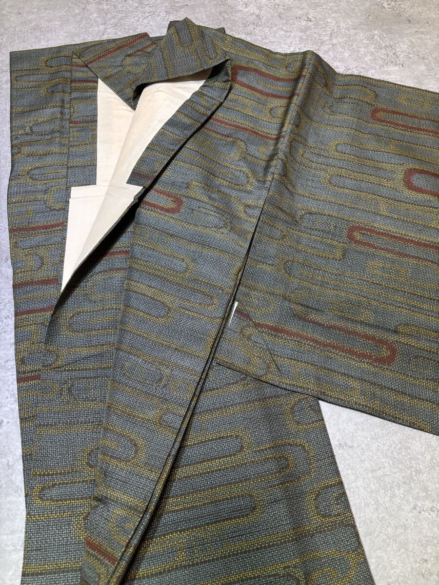 紬　正絹　幾何学模様　黄赤模様　青緑色　着物　和服　和装　リメイク　ハンドメイド　生地　衣装　百貨店　高級