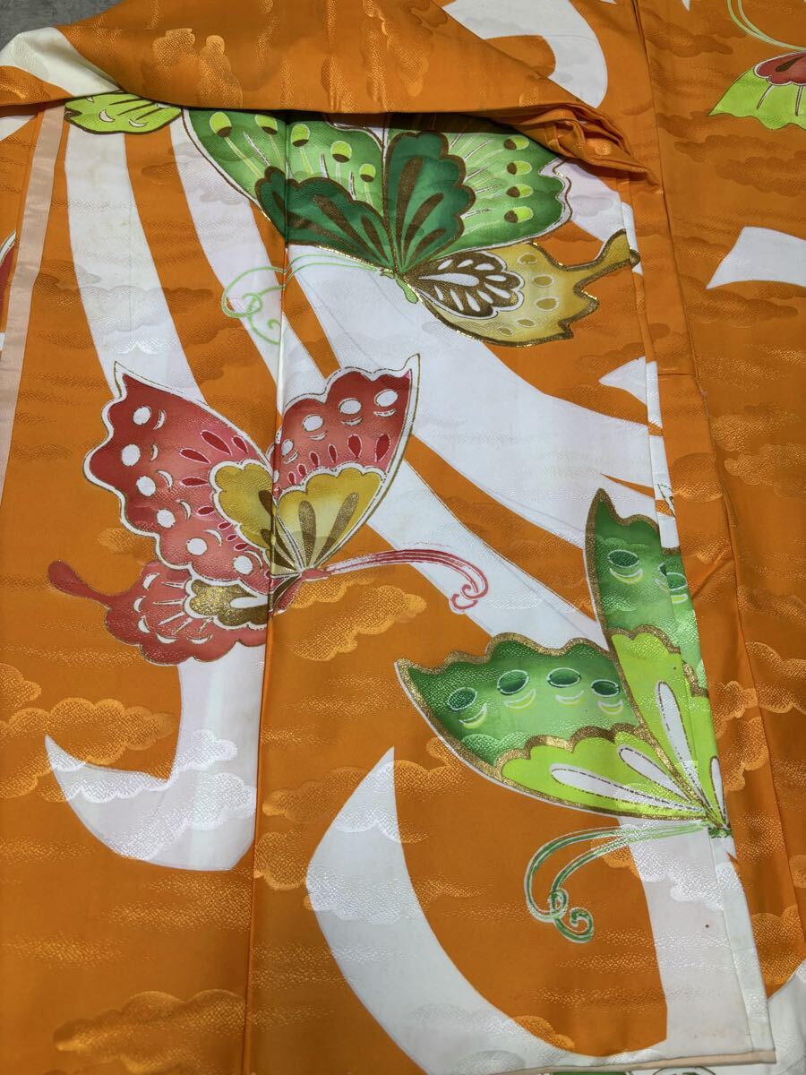 振袖　金駒繍　金彩　蝶　花　華　ポリ　橙色　着物　和服　和装　リメイク　染め替え　ハンドメイド　生地　衣装