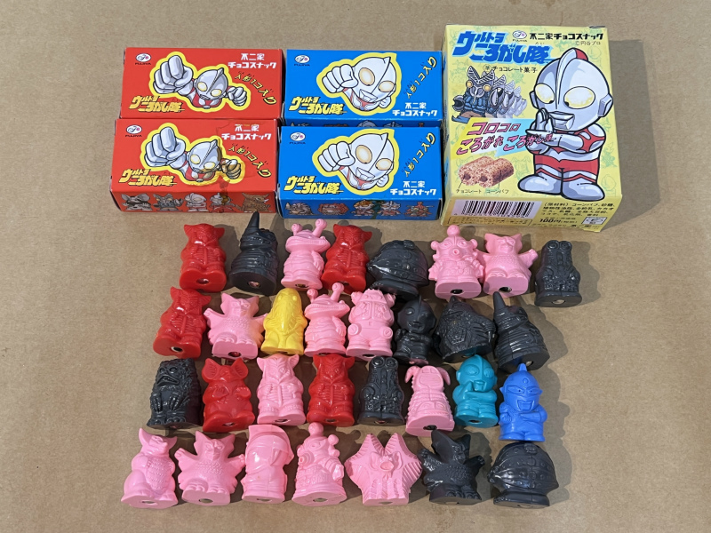 中古品 当時物 不二家 チョコスナック ウルトラころがし隊 フィギュア 人形 食玩 ウルトラマン ウルトラセブン 現状渡し