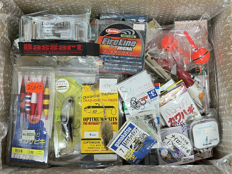 未検品 釣具 色々 おまとめセット 約5.4キロ分 釣り具 がまかつ/HERRING DODGER/POLY WIGGLE 等 針/浮き 他 現状渡し