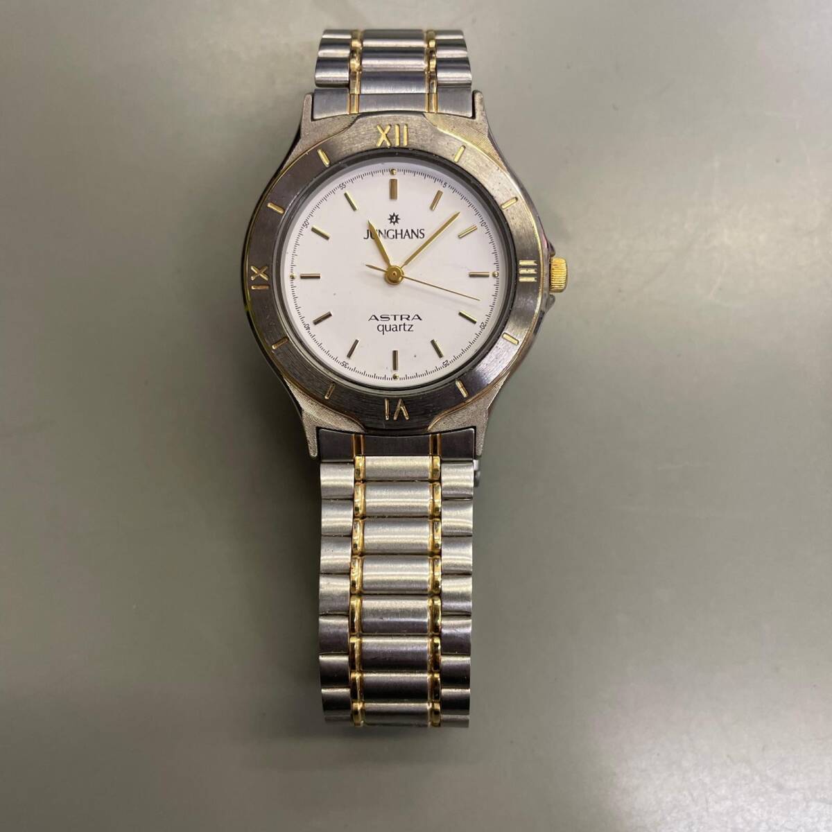 B71611 ジャンクJUNGHANS ユンハンス ASTRA クォーツ 腕時計 不動品