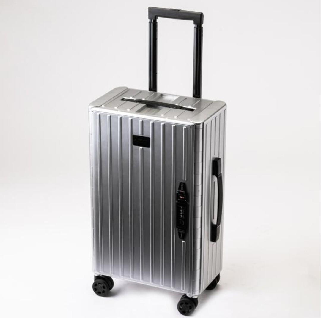 【新品 未使用品】&.FLAT アンドフラット　世界最薄　折りたたみキャリーケース　メタリックシルバー　送料無料