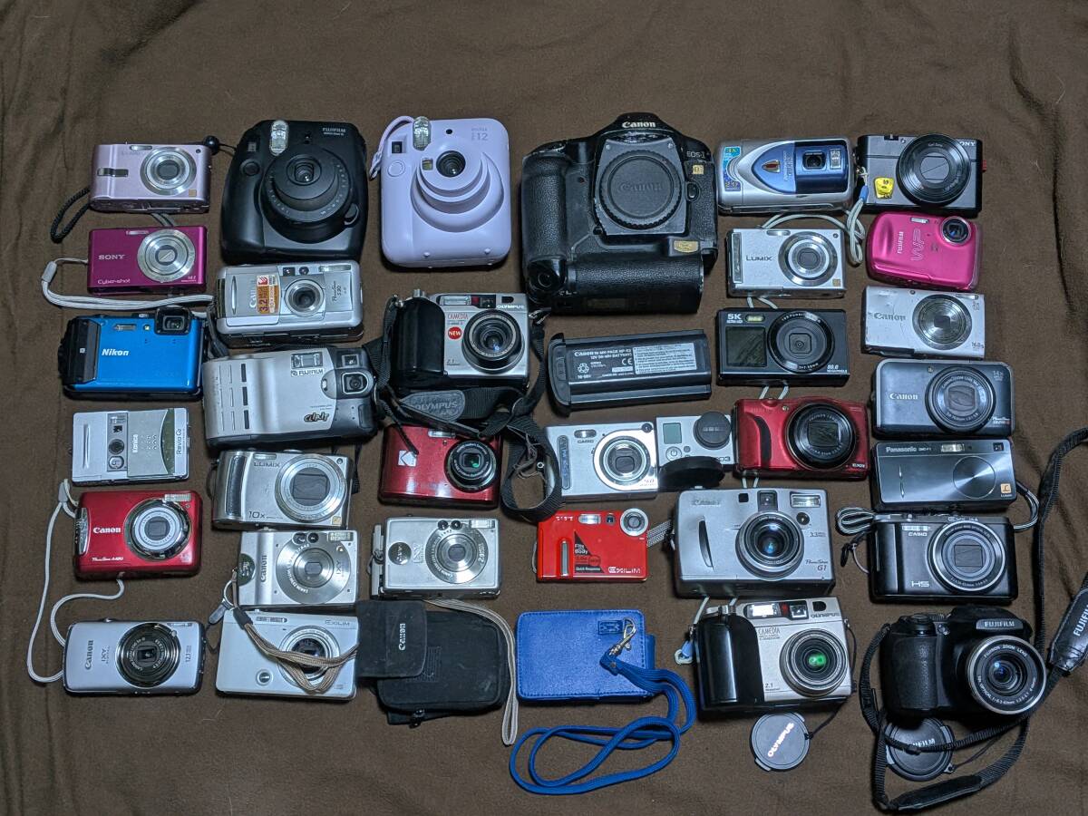 Canon・Nikon・SONY・OLYMPUS・CASIO・FUJIFILM・Panasonic・Konika・GoPro、その他デジタルカメラ、ジャンク品33点