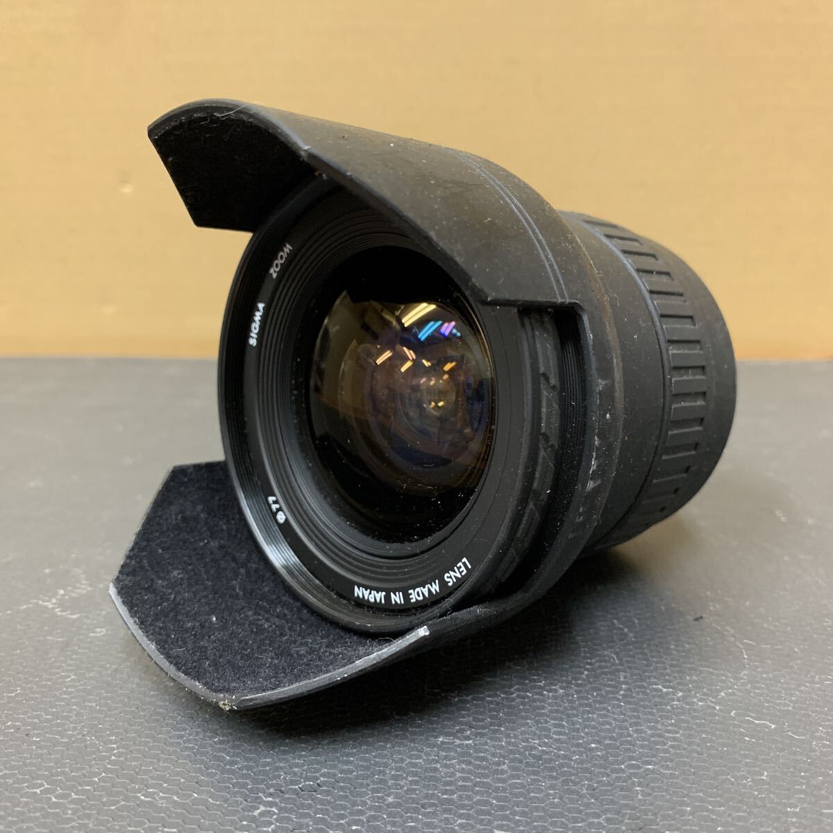 SIGMA ZOOM 21 - 35mm 1:3.5-4.2 φ77 シグマ カメラレンズ キヤノン用 未確認 LENS 343