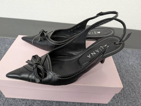 G70232042627 DIANNA ダイアナ パンプス 23.5cm リボン ブラック レザー 箱入り レディースシューズ 靴 現状品 中古