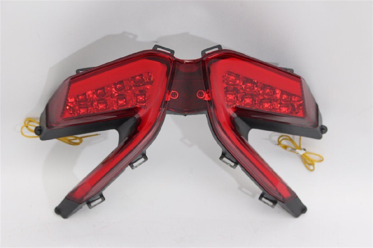 DUCATI 1199パニガーレS　2011年◆テールランプ◆ZDMH802JADB016