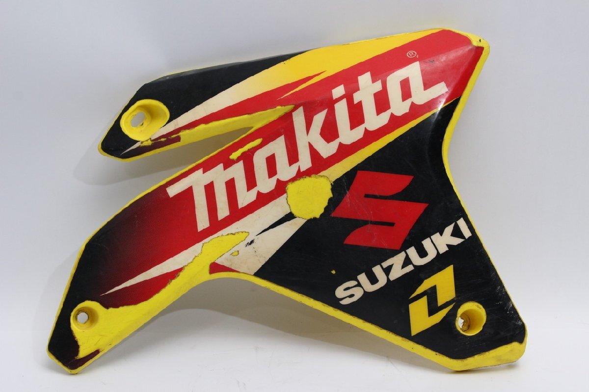 RM-Z450◆シュラウドカバー　右
