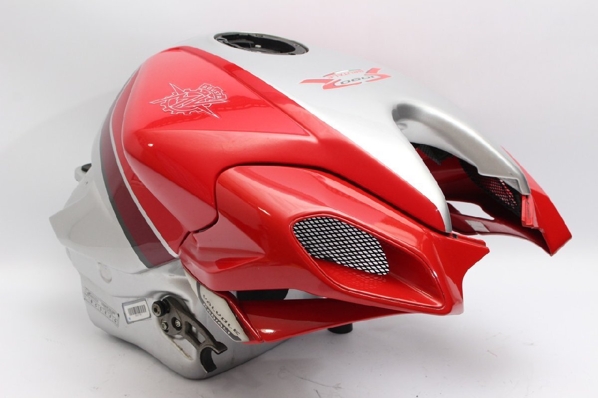 MVアグスタ　ブルターレ1090R◆フューエルタンク◆ZCGB520AAAV001
