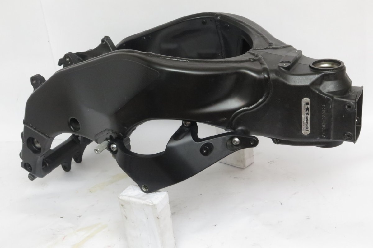 ZX-10R　2007年◆フレーム　書類付き◆ZXT00D-029