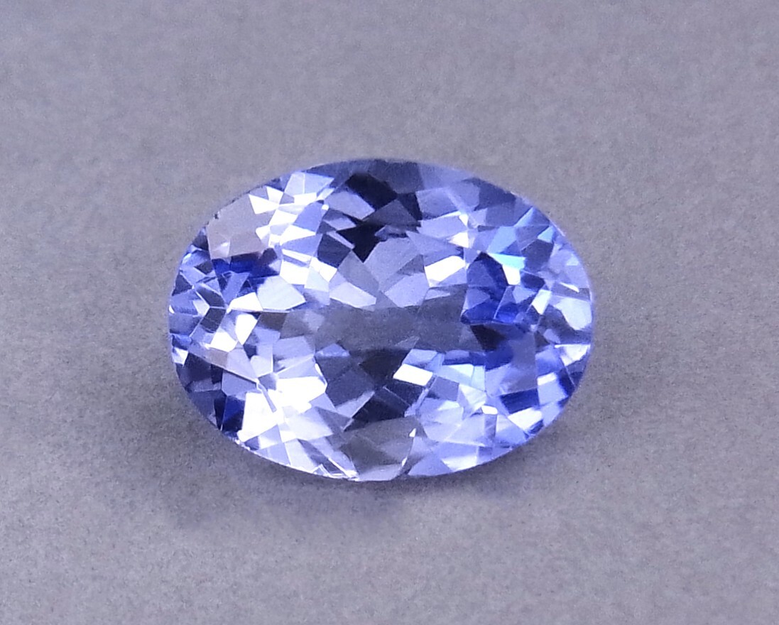 《Gem Force》好素材！ブルータンザナイト 1.47CT ルース