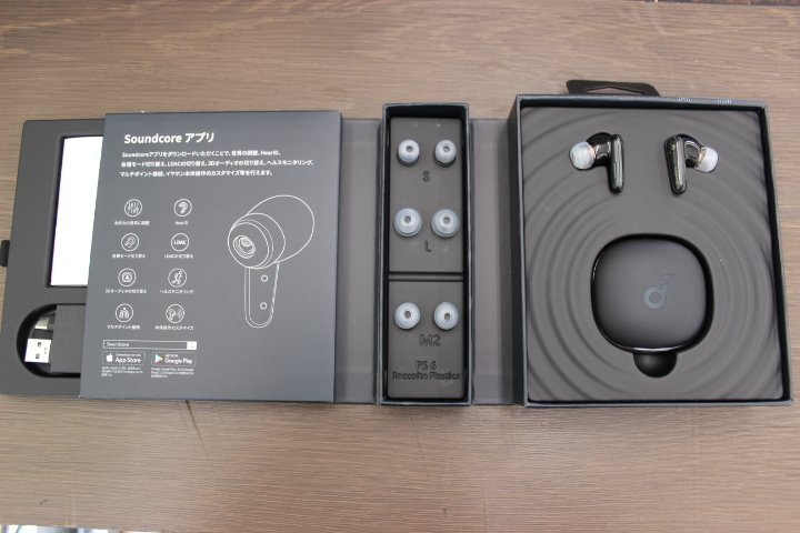 ○展示中古品 Anker（アンカー）Soundcore Liberty 4 ワイヤレスイヤホン A3953N11 ブラック【動作保証出品】リバティー４