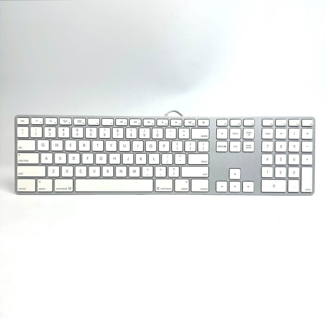 【美品】Apple Keyboard US配列 テンキー付き 有線 USB A1243 純正 キーボード