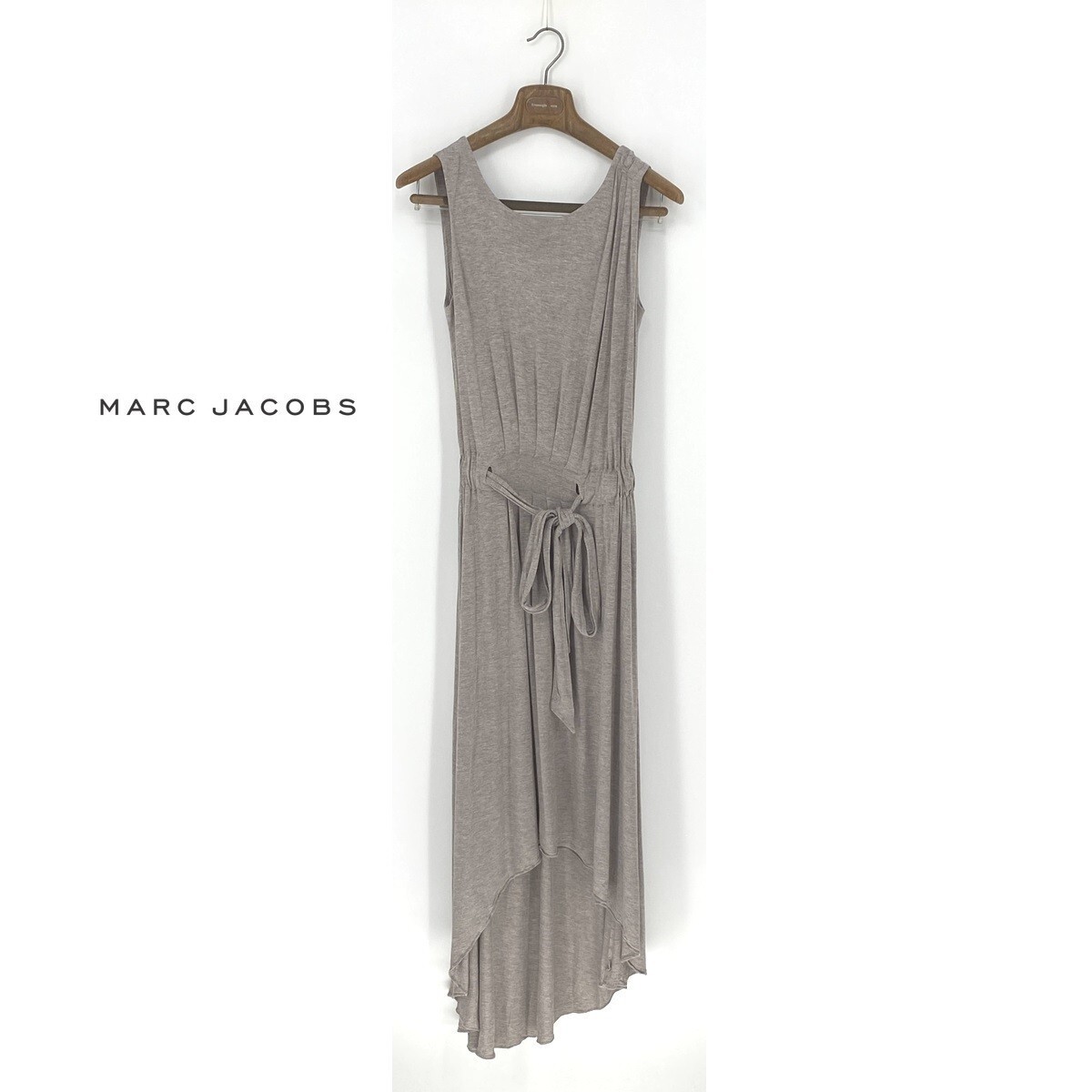B0099/極美品 MARC JACOBS マークジェイコブス ベルト付き ノースリーブ プリーツ フレア ロング マキシ丈 ワンピース XS 灰色 グレー