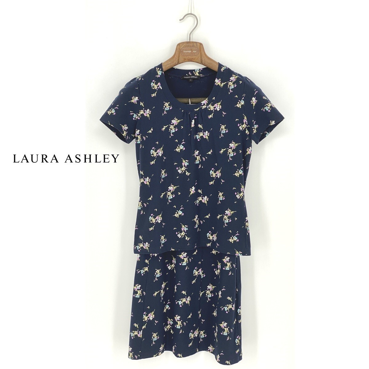 B0569/極美品 LAURA ASHLEY ローラアシュレイ コットン 花柄 総柄 セットアップ Tシャツ カットソー ロング スカート S 7 紺 ネイビー