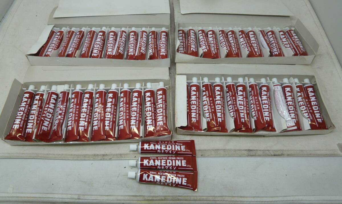 現状品 カネダイン 接着剤 20g 1箱12本×4箱+単品3本 [M-314] 送料無料(北海道・沖縄・離島・佐川急便中継料金がかかる地域は除く)