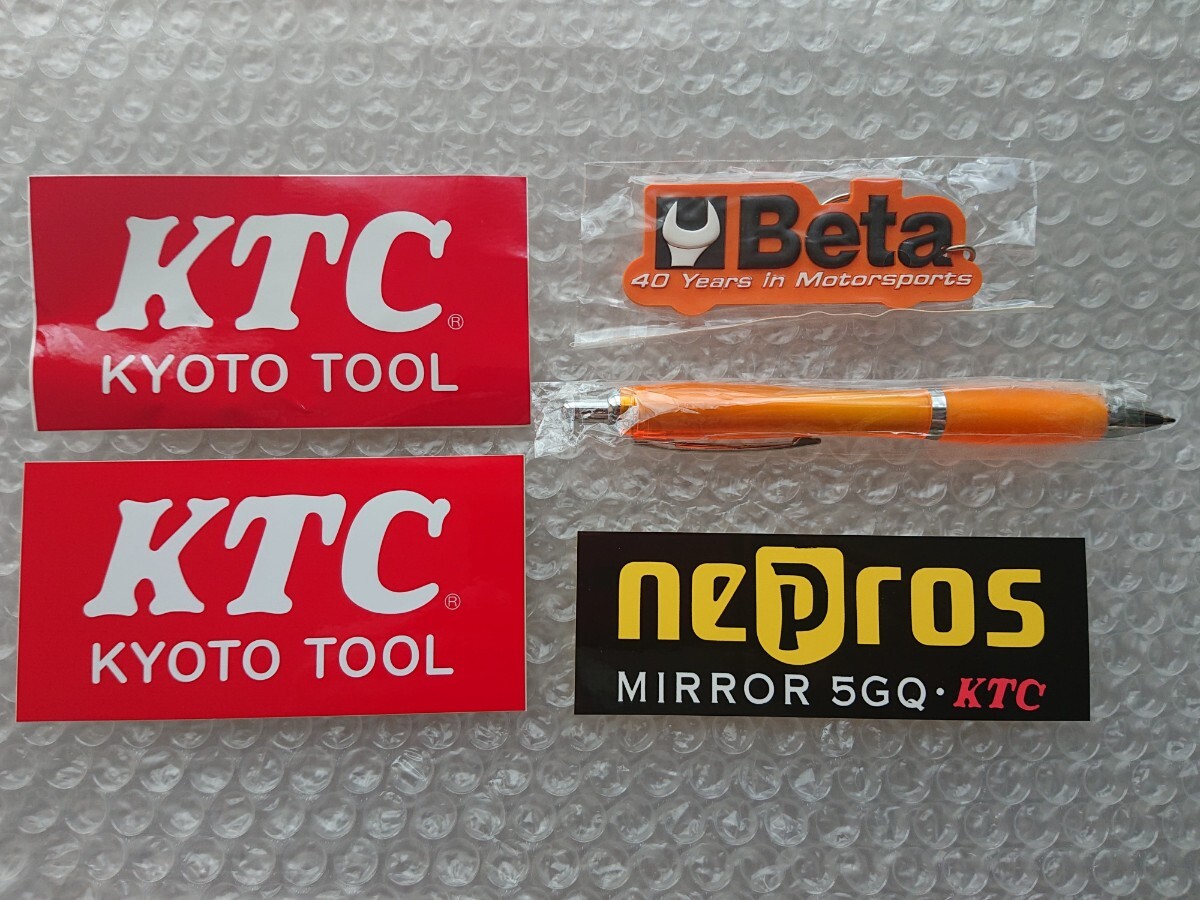★KTC★Beta 40 Years in Motorsports★ステッカー☆キーホルダー☆ボールペン（ジャンク）★