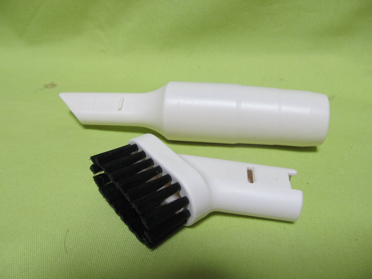 ダイソー すみっこ用 掃除機ノズル 掃除機用ブラシノズル 大創