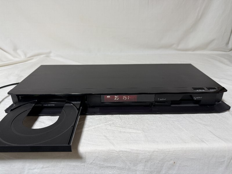 け005　Panasonic パナソニック　Blu-ray ブルーレイ　DMR-BRS500　１５年製