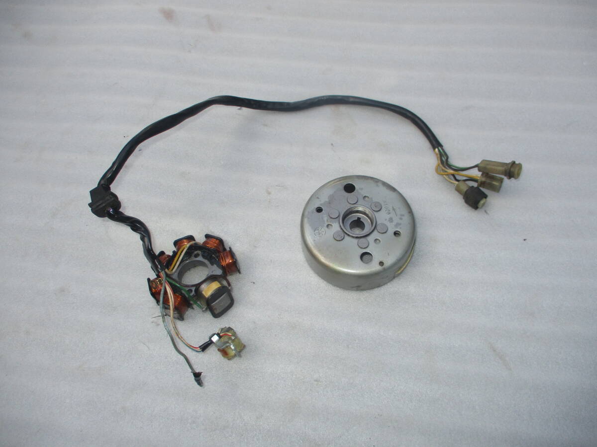 ●2st●TZR50 ジェネレーター部品 3TU 検索... TZ50 TZR50R TDR50 TDR80 DT50 DT80 RZ50 5R2 1HK ３FY 17W