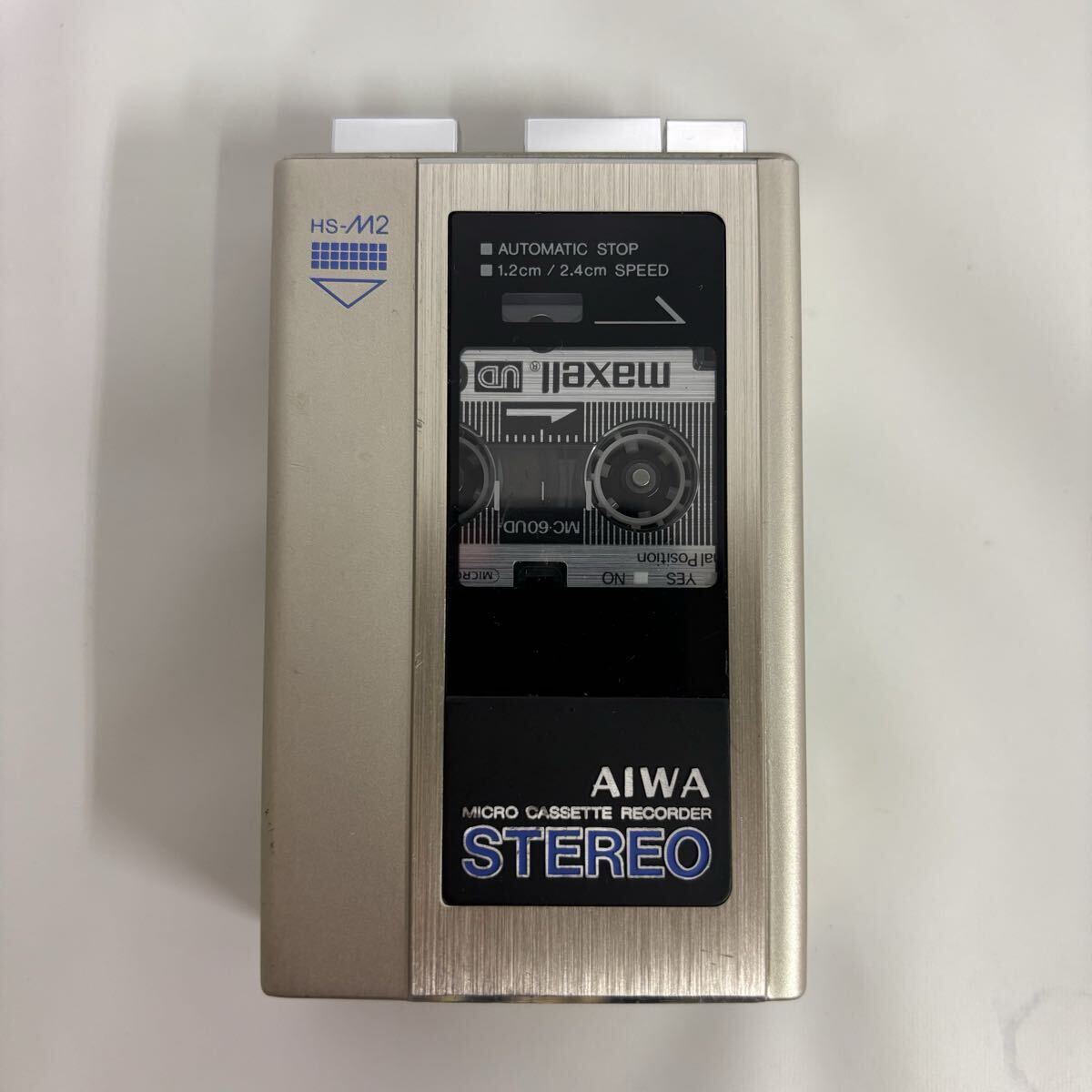 希少 AIWA HS-M2 STEREO MICRO CASSETTE RECORDER ステレオマイクロカセットレコーダー 当時物 昭和レトロ カセット付き