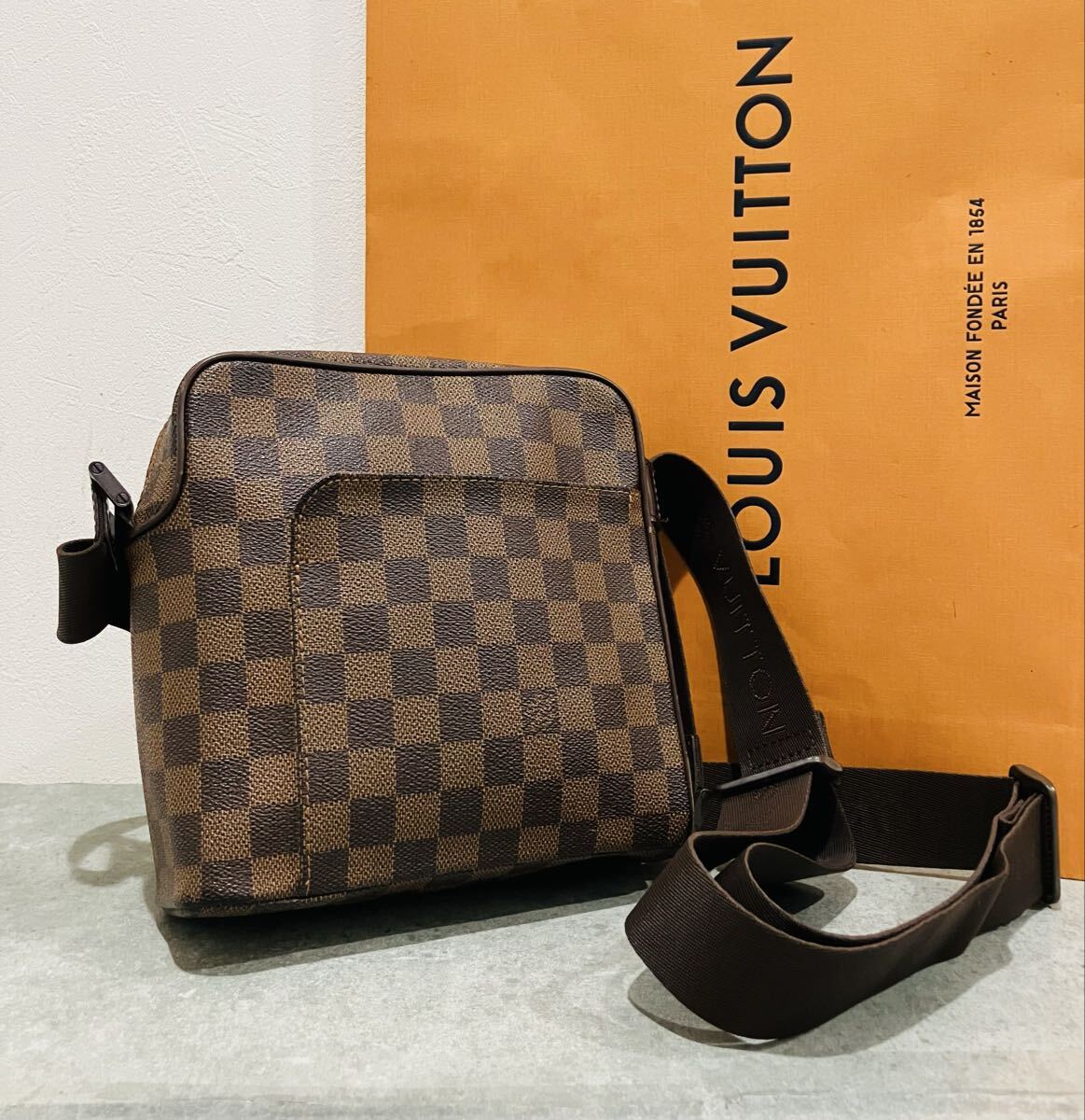 LOUIS VUITTON ● 極上美品 ルイヴィトン ダミエ オラフPM 斜め掛け ショルダーバッグ エベヌ　バッグ