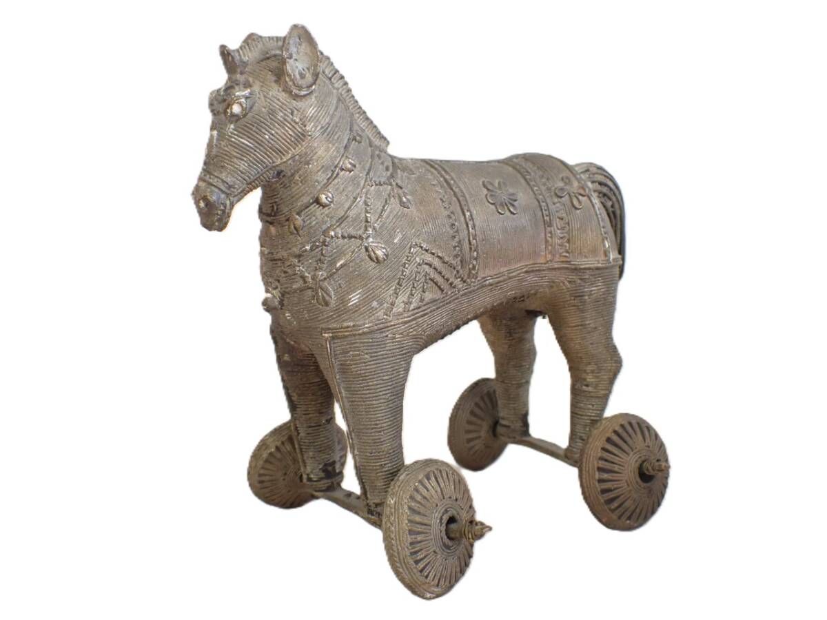 UH3369 珍品 真鍮製？ 金属工芸品 馬　置物 オブジェ ヴィンテージ 民芸品 総重量約1.6㎏ 