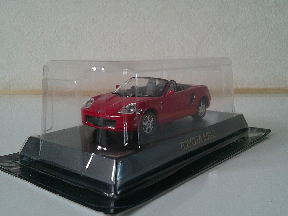 1/64 kyosho Miniturecar Collection of TOYOTA Sports Cars MR-S ZZW30 1999 赤 京商 トヨタ ミッドシップオープン ダイキャスト製 未展示