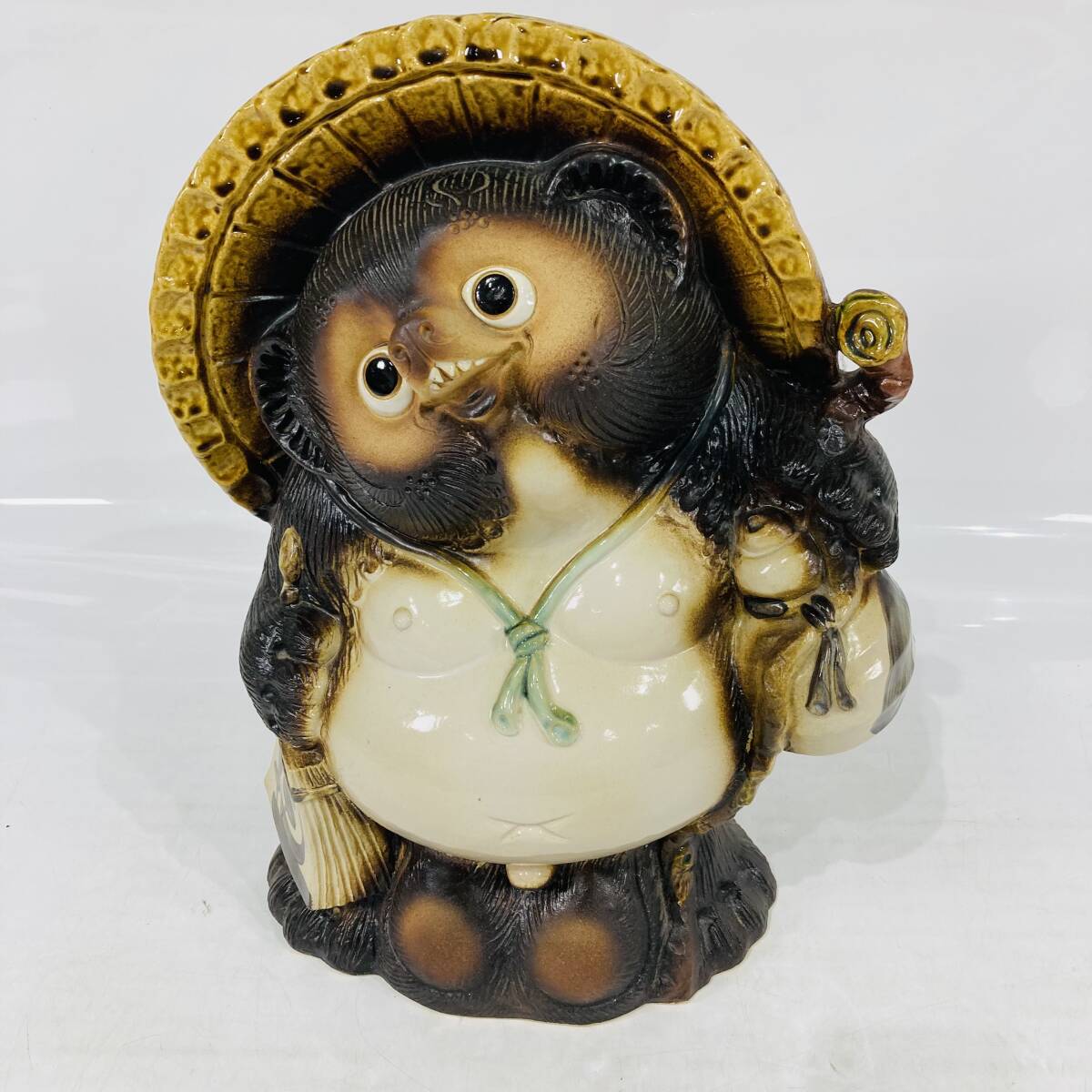 伝統工芸 工芸美術 信楽焼 しがらきやき 福狸 置物 信楽狸 42cm 縁起置物 八相縁起 商売繁盛 開運 千客万来 NC4453E