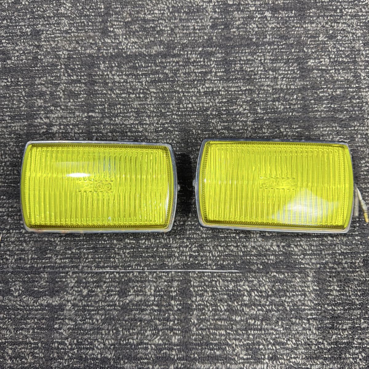 ya834 PIAA 角型 フォグランプ イエロー レンズ 旧車 カーパーツ 部品 交換 修理 当時物 動作未確認 中古