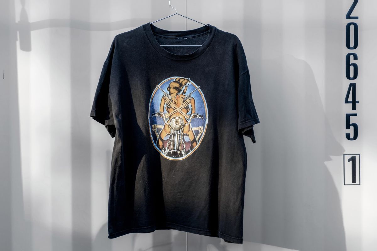 ★★★90sアメリカ古着★良品★バイカーの聖地STURGIS★Tシャツ★size_L-XL相当★Harley-Davidson★Made in USA★★★
