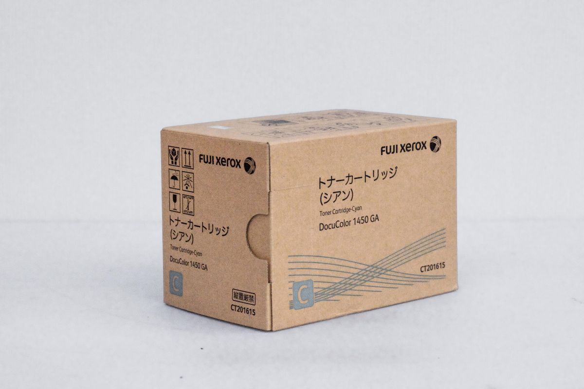 ★★★未使用トナーカートリッジ★富士ゼロックス★複合プリンターDocuColor1450GA★純正トナーカートリッジ/CT201615(シアン)②★★★