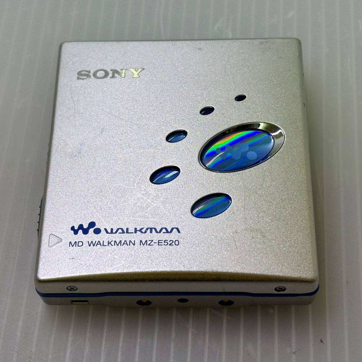 SONY■ソニー MDウォークマン WALKMAN MZ-E520（シルバー）/ 動作未確認■ジャンク品