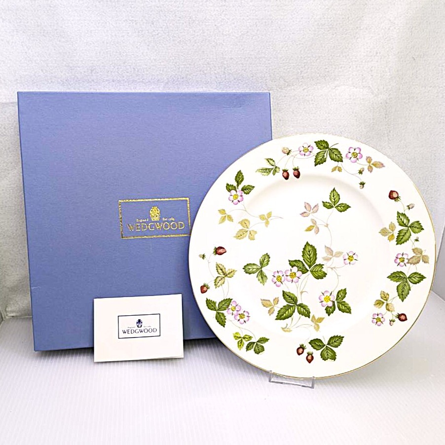 WEDGWOOD■ウェッジウッド ワイルド ストロベリー 丸型プレート お皿 洋食器 外箱付■中古品