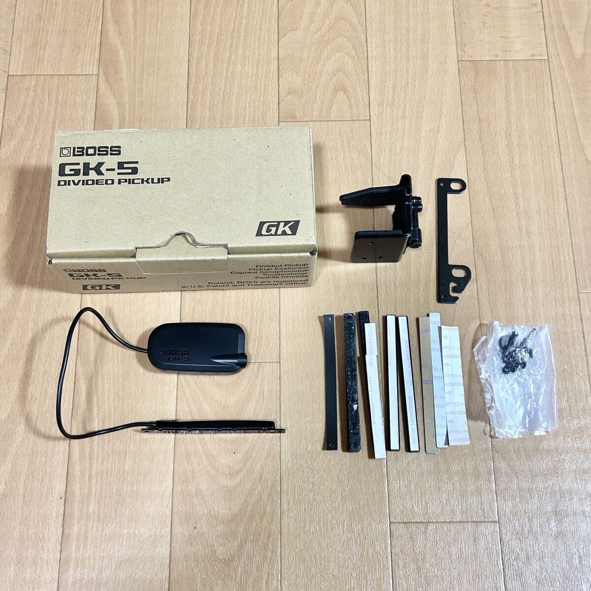 BOSS GK-5 DIVIDED PICKUP ギターシンセ用ピックアップ