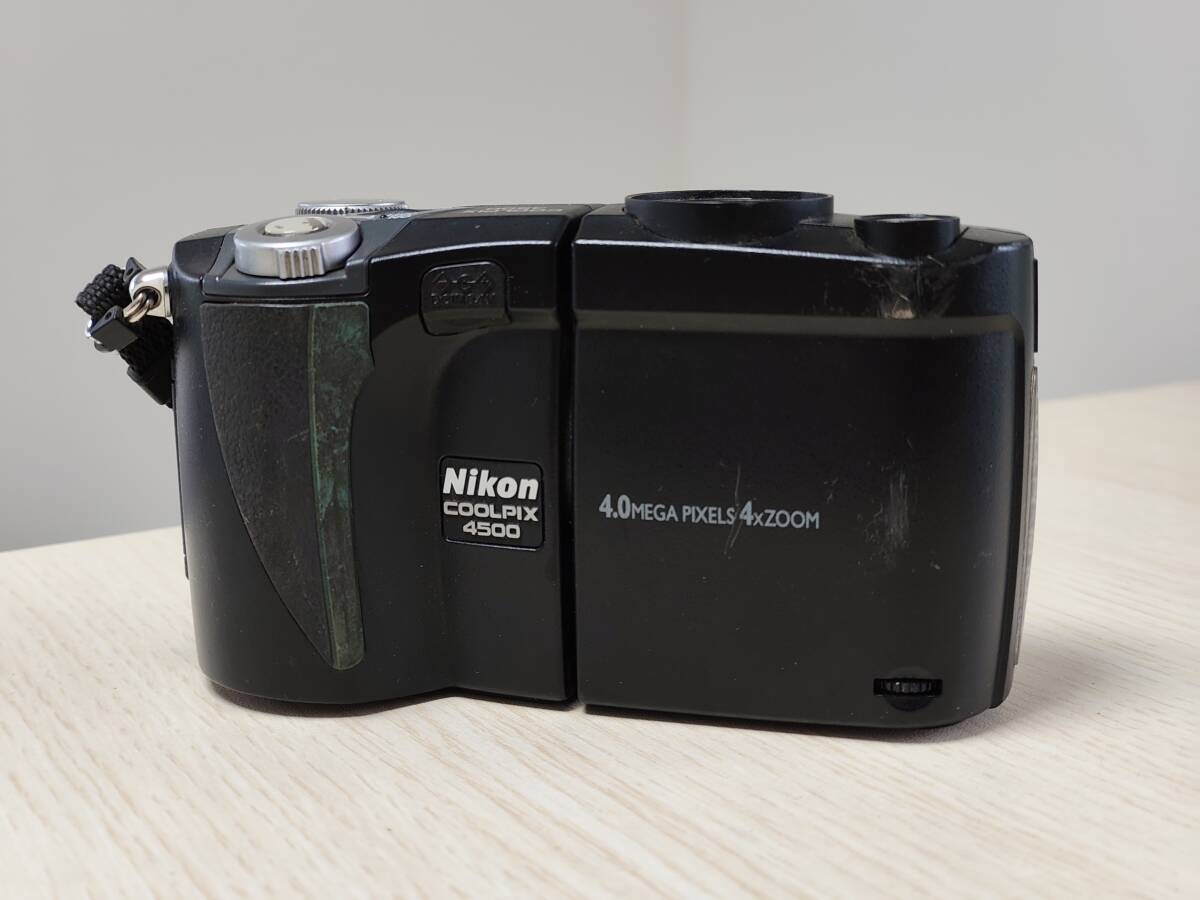 NIKON COOLPIX4500 デジタルカメラ