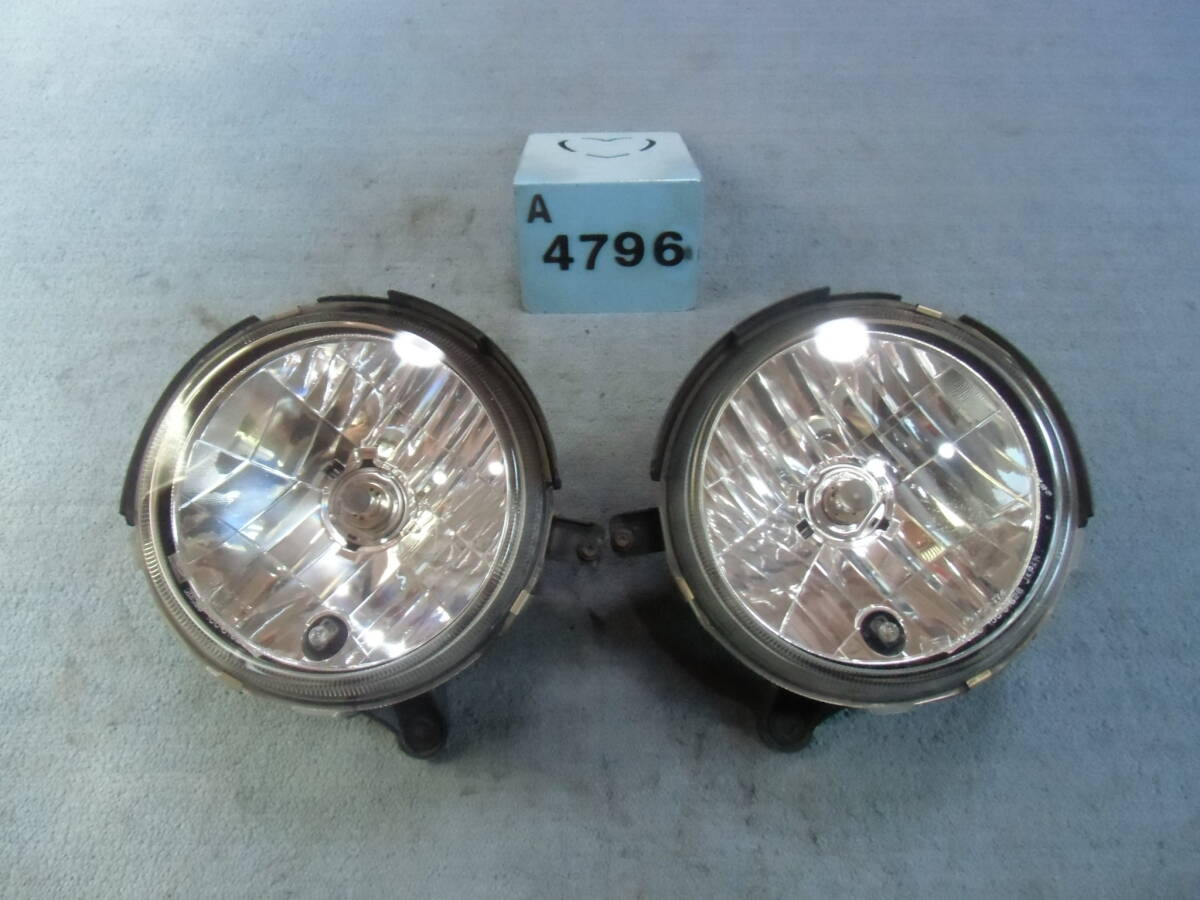A4796:ミラ ジーノ/L700S①ミニライト 左右ヘッドライト 中古品