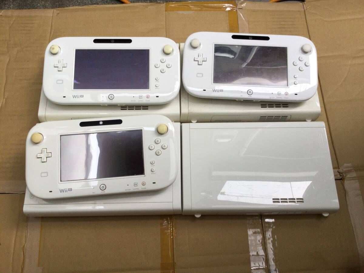 Wii U 本体4台/パッド3枚まとめ売り