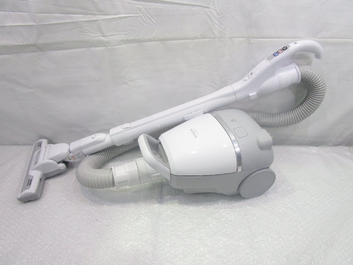 ◎HITACHI 日立 かるパック 紙パック式掃除機 軽量ボディ＆強烈パワー CV-KV70K 2023年製 w8322