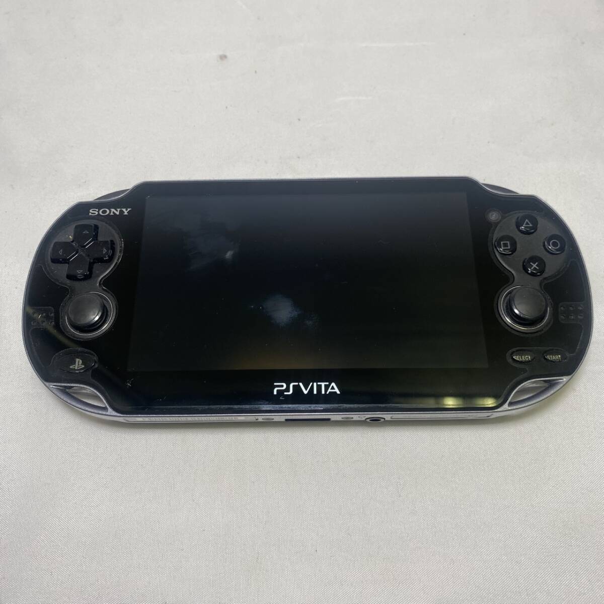 1000円スタート【ジャンク】8783-1 SONY ソニー PSVITA 本体 PCH-1100 ブラック ゲームソフト ワンピースバーニングブラッド 付属